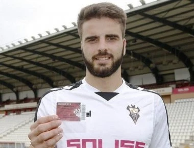 Έπεσε από τον τρίτο όροφο ξενοδοχείου ποδοσφαιριστής της Αλμπαθέτε!